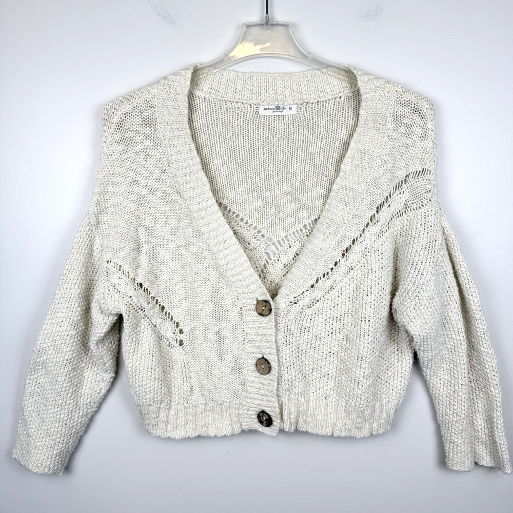 Natural Life Cropped Cable Knit Cardigan Size M Ivory Crochet Wooden Buttons